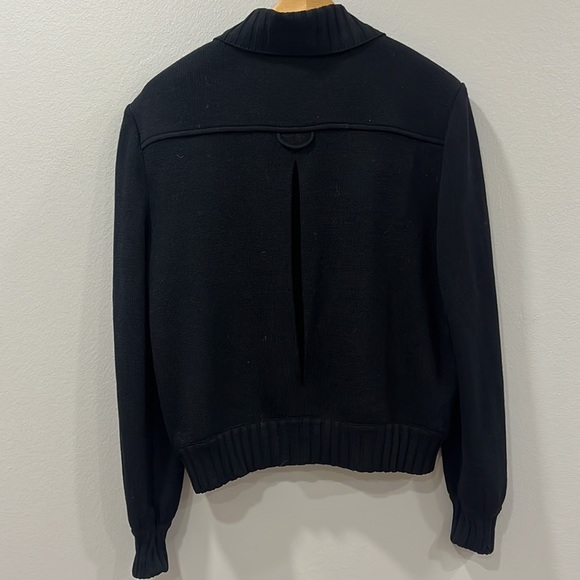 St. John Santana knit full zip Sweater like new! Small BEAUTIFUL - Picture 5 of 5